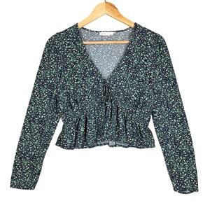 OAK + FORT TIE‑FRONT BLOUSE – WOMEN’S S/P – GREEN FLORAL PATTERN – 100% VISCOSE